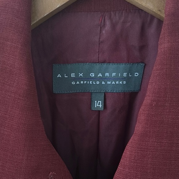 Like new! Alex Garfield Burgundy Button-Up Blazer sz 14 - Picture 6 of 16